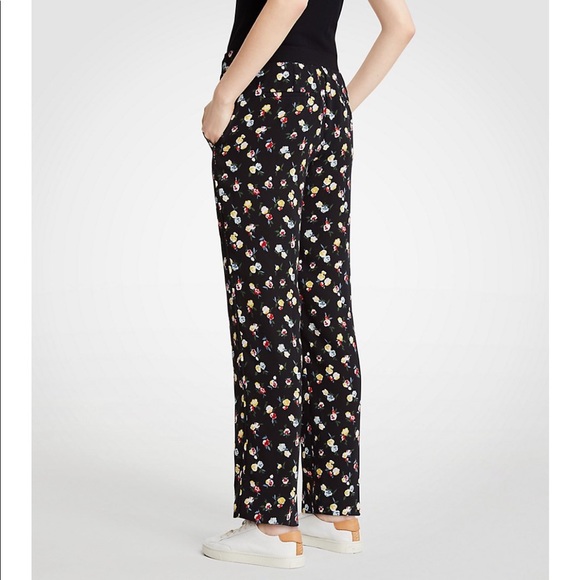 Ann Taylor PETITE - Floral Pant - Picture 2 of 2